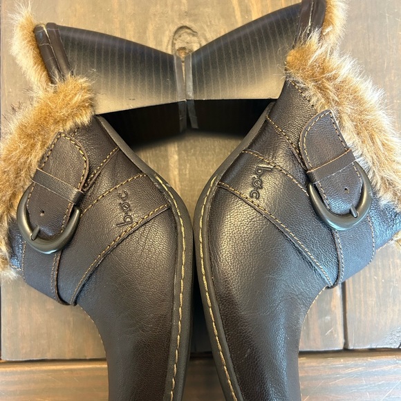 Boc Clogs Womens 9 Brown Leather Faux Fur Lined Heeled Mules Buckle Boho… - Picture 5 of 11